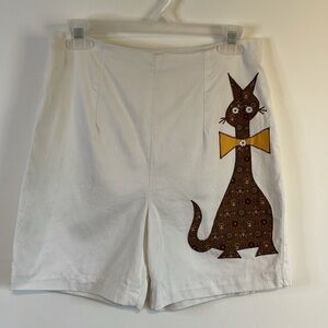 VTG Cat Shorts Medium 30” White eclectic Paisley Hippy Patchwork Cottage Retro